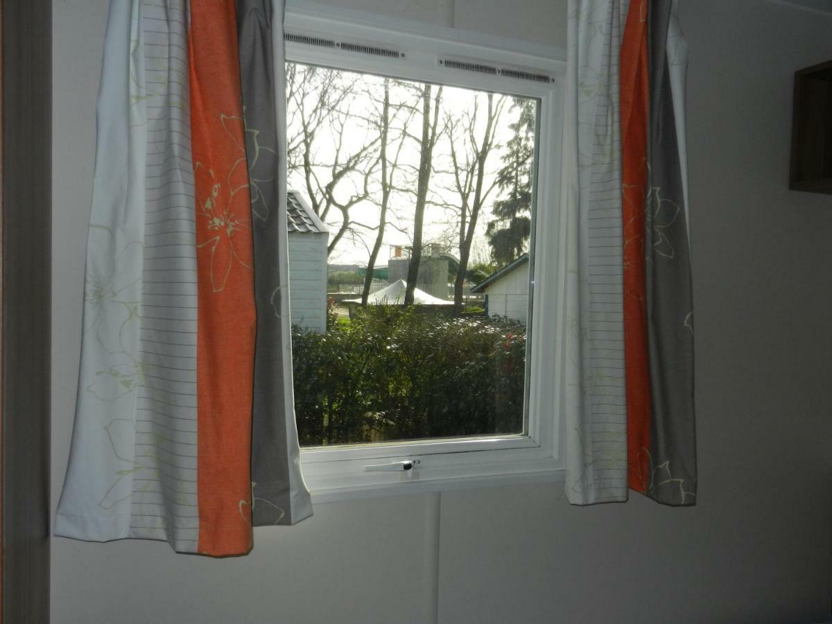 Mareva37 Guest House Trogues ภายนอก รูปภาพ